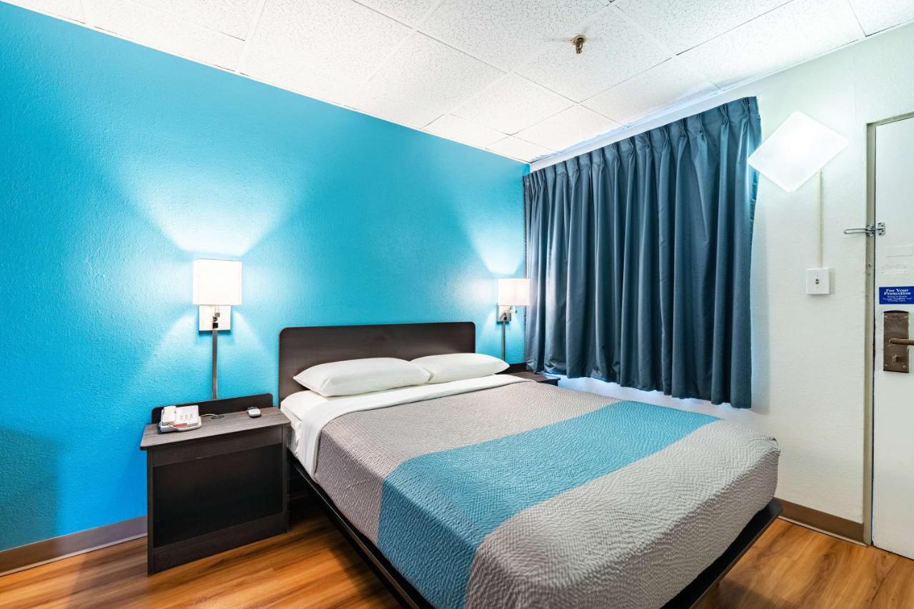 Motel 6-Elmsford, Ny - White Plains Luaran gambar